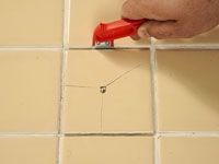 Comment changer un carreau de céramique (sans endommager le reste du plancher)